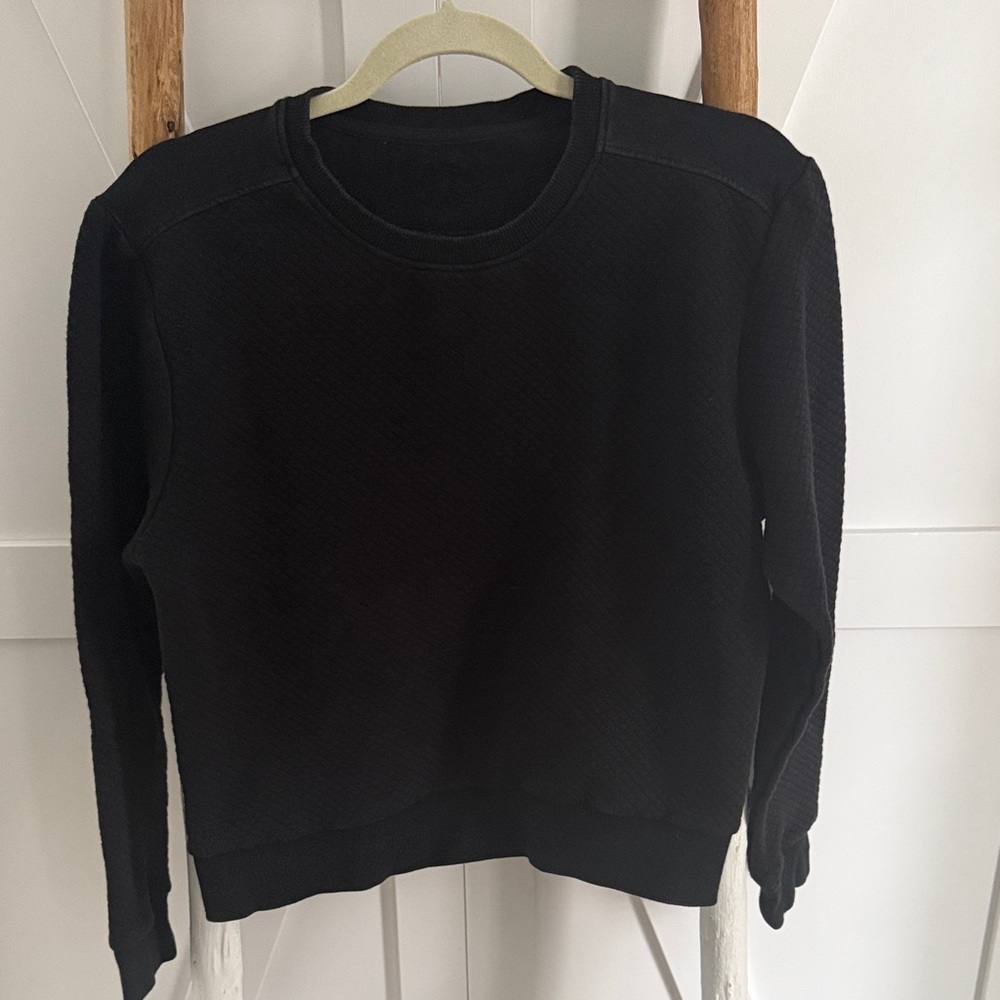 Born Primitive Black Crew Quilted Neck Sweater Athleisure